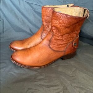 Women’s Frye Brown Leather Boots